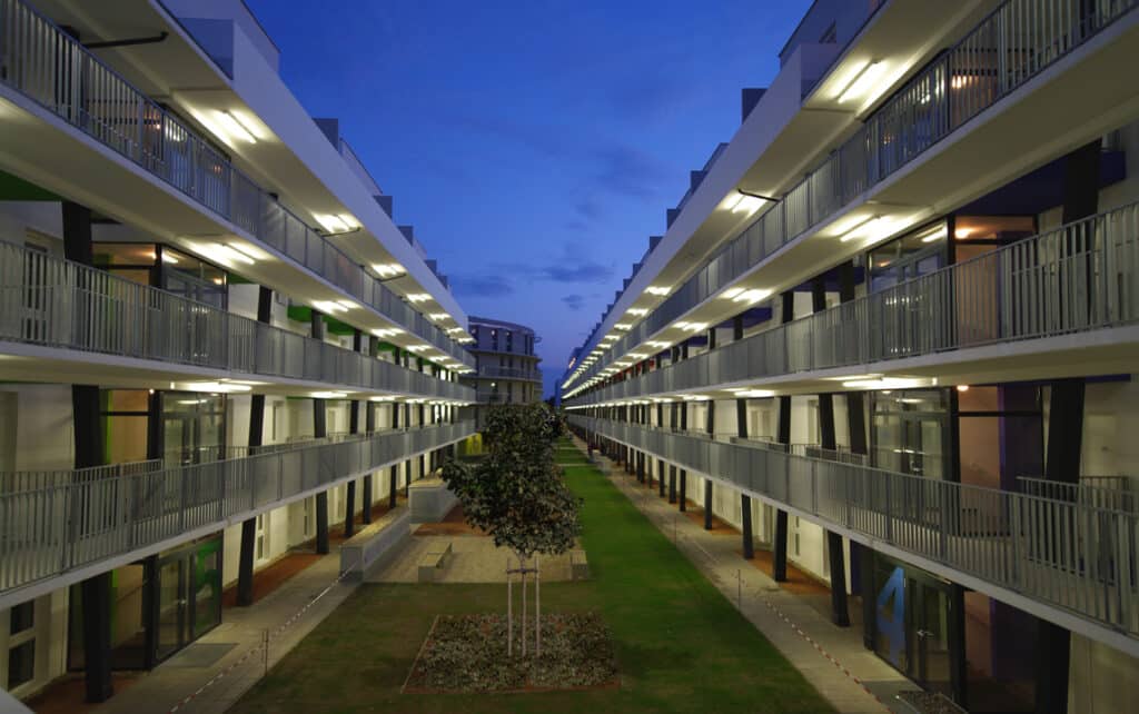 Cuubuus - NIEDRIGENERGIEHAUS GRÜNE SCHANZE